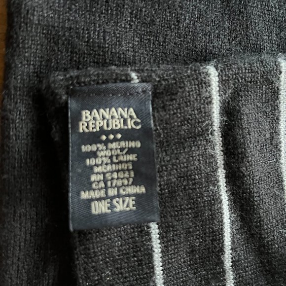 NWOT: Banana Republic Unisex 100% Merino Wool Striped Scarf - Picture 4 of 7